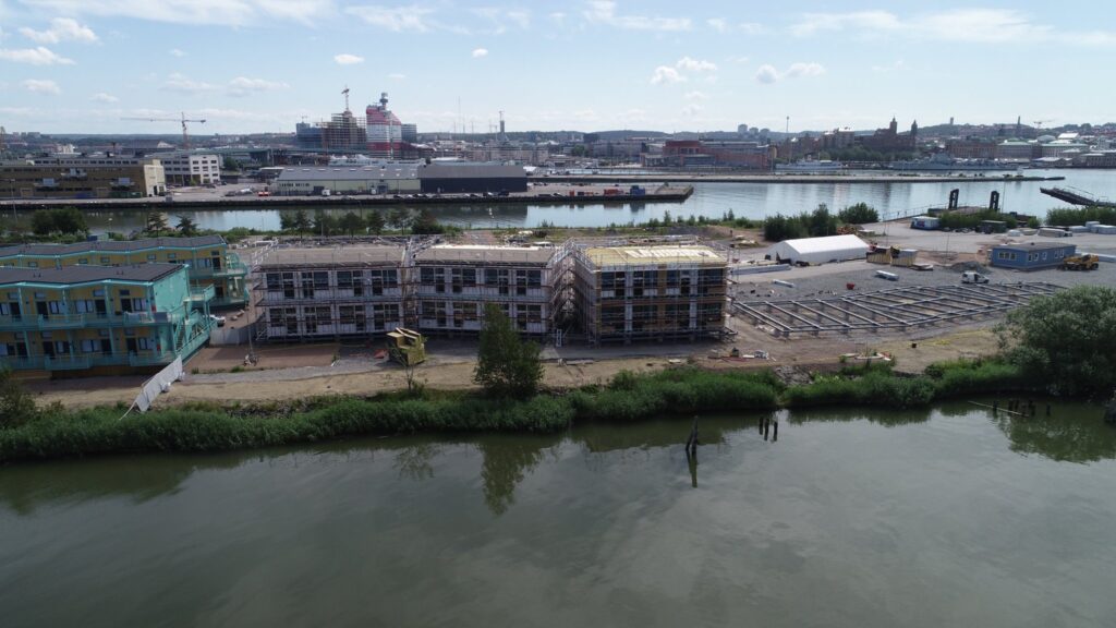 107427259_142992877424810_70067728284966119_n