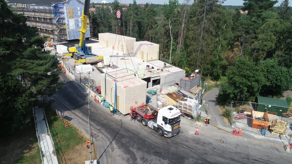 227071408_350013196722776_7535830572603724721_n